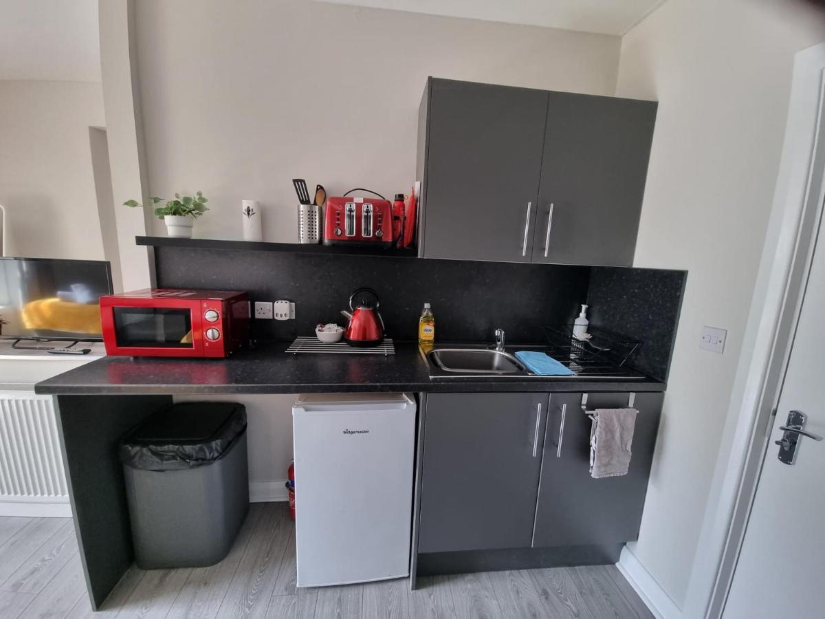Grey Stone Studio Apartments 哈利法克斯 外观 照片